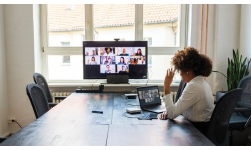 PPG 工业涂料全球销售总监在数字世界中保持联系