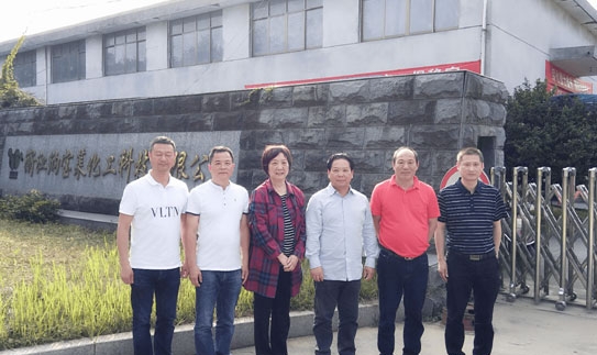 涂料颜色怎么调_涂料生产设备有哪些_涂料